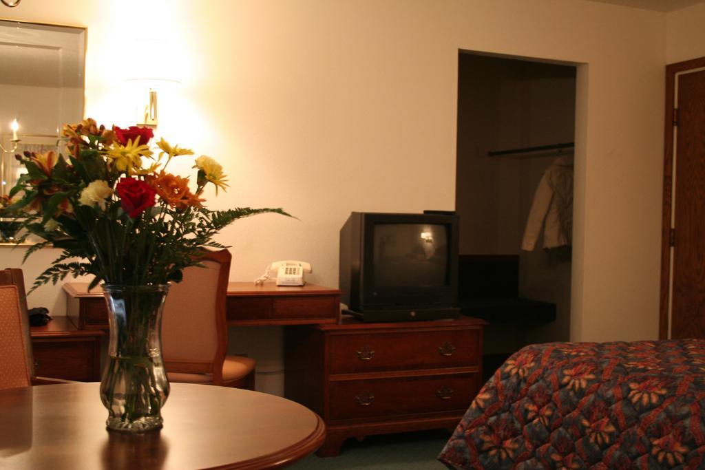University Inn Cedar Falls Luaran gambar