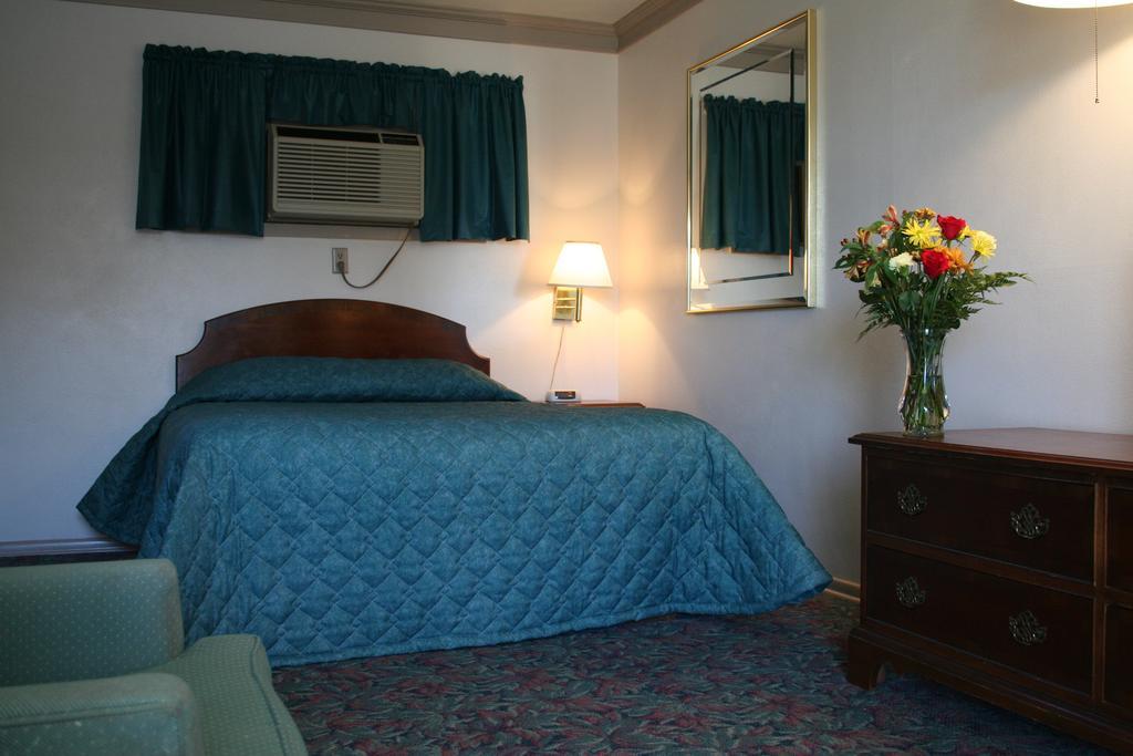 University Inn Cedar Falls Luaran gambar
